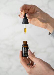 CBD-Öl – was es wirklich ist und warum es nicht dasselbe ist wie Hanfsamenöl 2 CBD-Öl